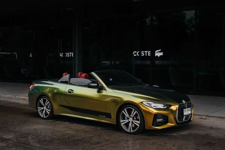 bmw-430-i-2024-gold-19-photo-1