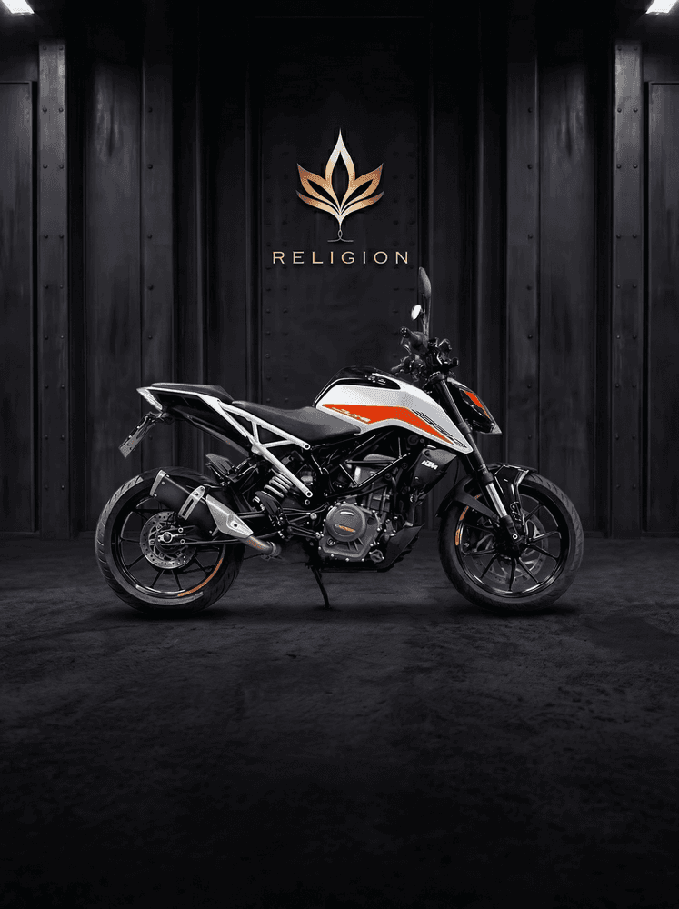 2024 KTM DUKE390 Белый rental in Phuket