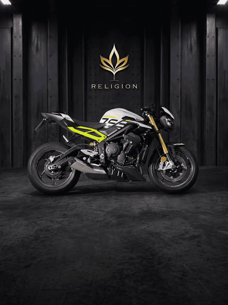 Triumph Street Triple RS rental in Phuket